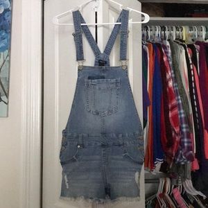 Overall shorts